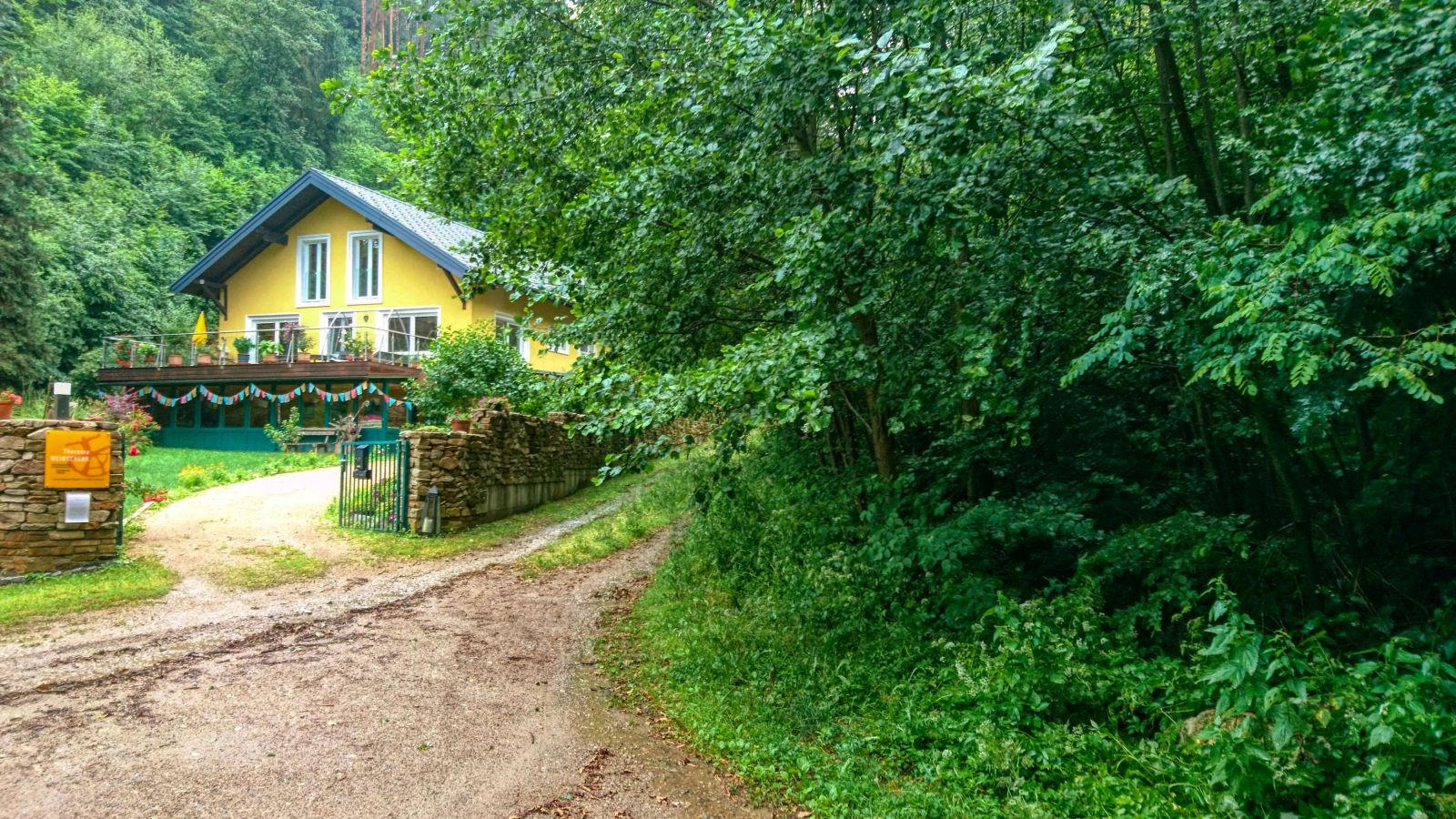 Abenteuerliche Wanderung zur Ruine Schimmelsprung Abenteuerliche Wanderung zur Ruine Schimmelsprung