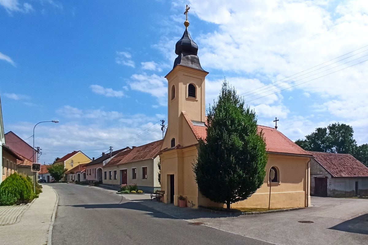 Kleine Marterl- und Kapellenrunde Kollersdorf-Sachsendorf