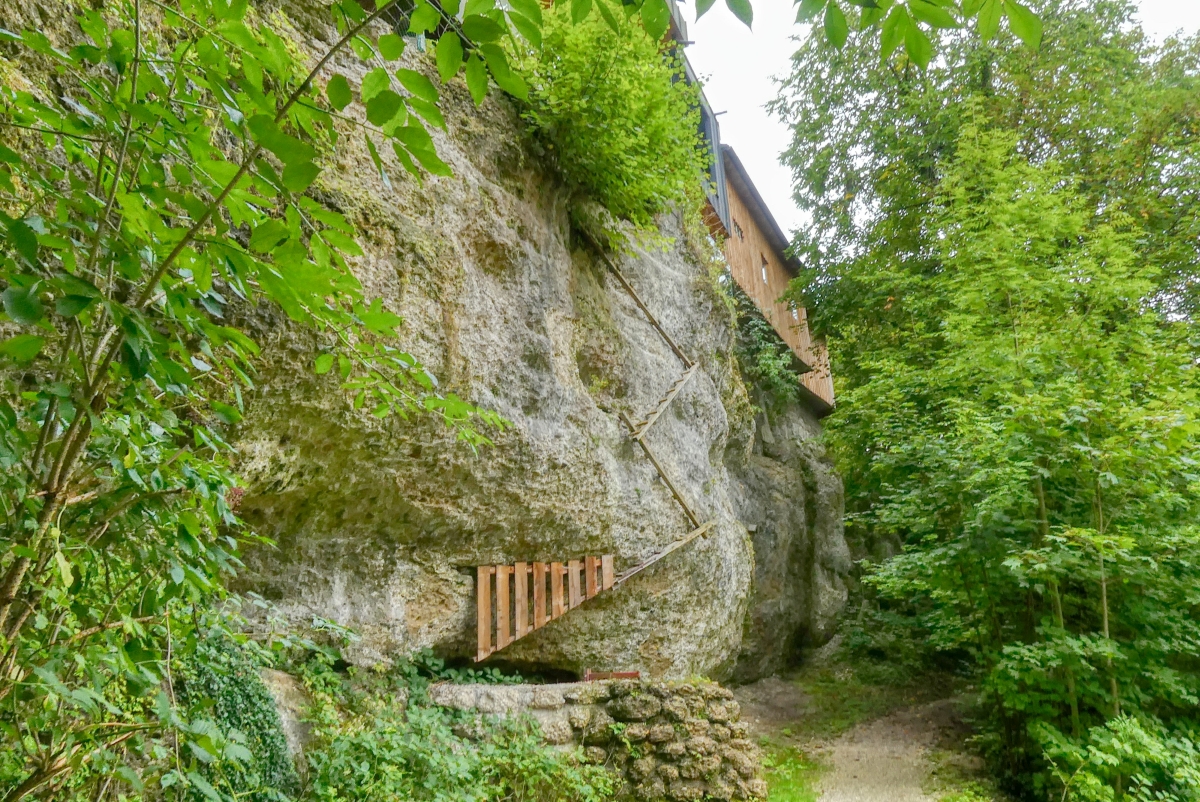 Ybbsuferweg Der Ybbsuferweg in Waidhofen an der Ybbs - eine andere Welt, 10 Meter neben der Hauptstraße