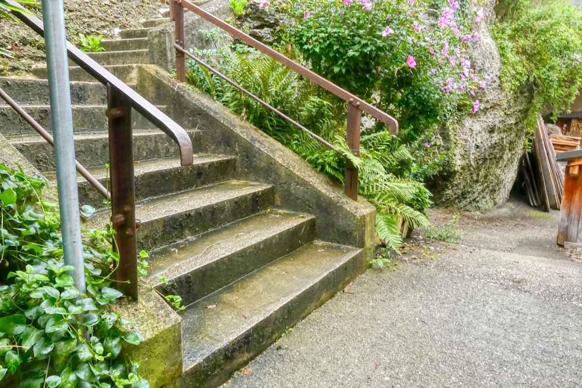 Ybbsuferweg Der Ybbsuferweg in Waidhofen an der Ybbs - eine andere Welt, 10 Meter neben der Hauptstraße