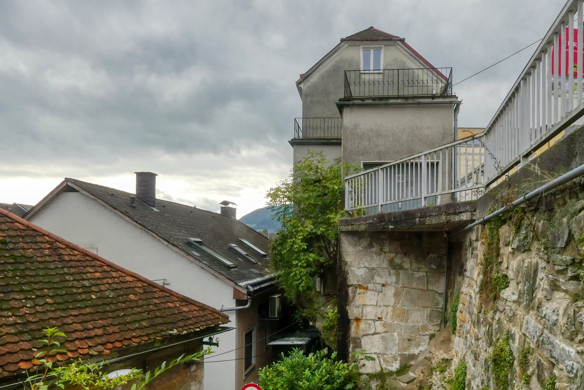 Ybbsuferweg Der Ybbsuferweg in Waidhofen an der Ybbs - eine andere Welt, 10 Meter neben der Hauptstraße