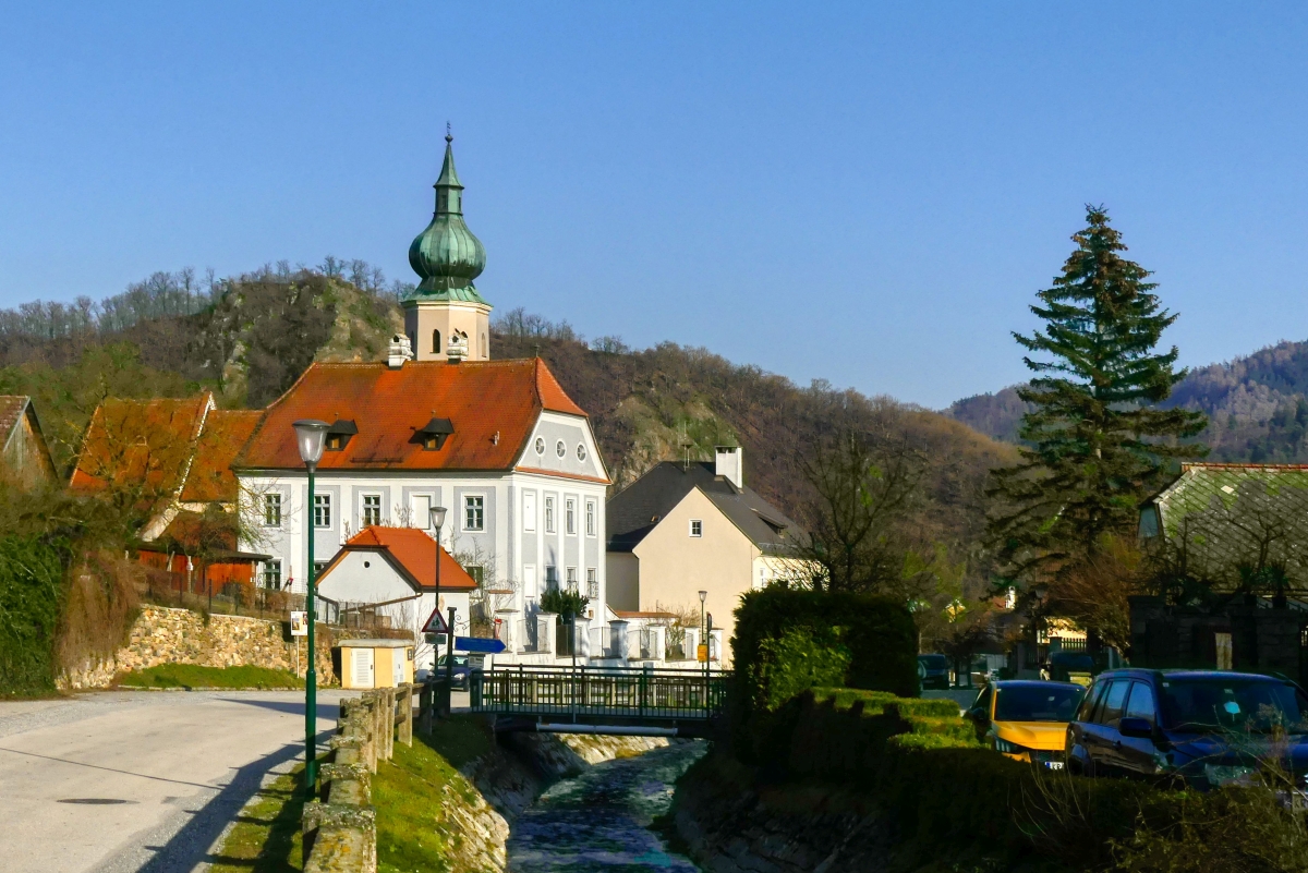 Auf den kulturgeschichtlichen Pfaden in der Wachau - Themenweg in Aggsbach-Markt (kurze Variante)