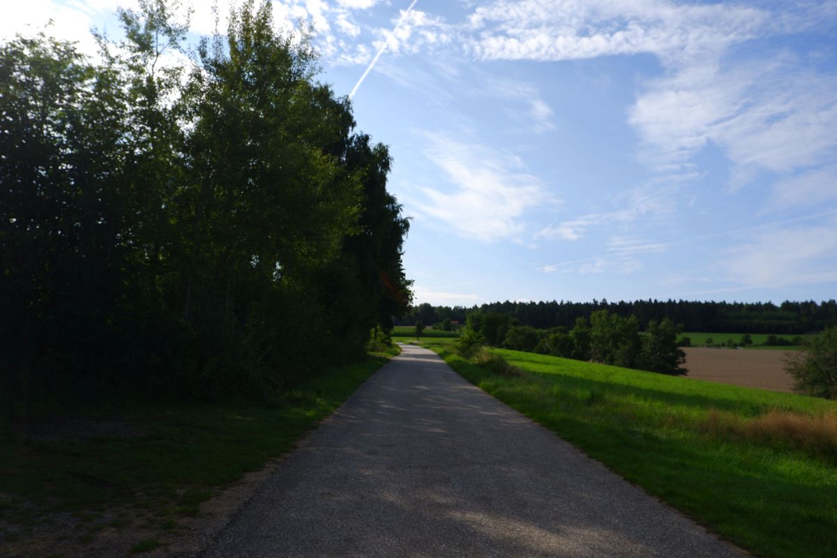 Der Hirschbergweg in Fuhrn Der Hirschbergweg in Fuhrn