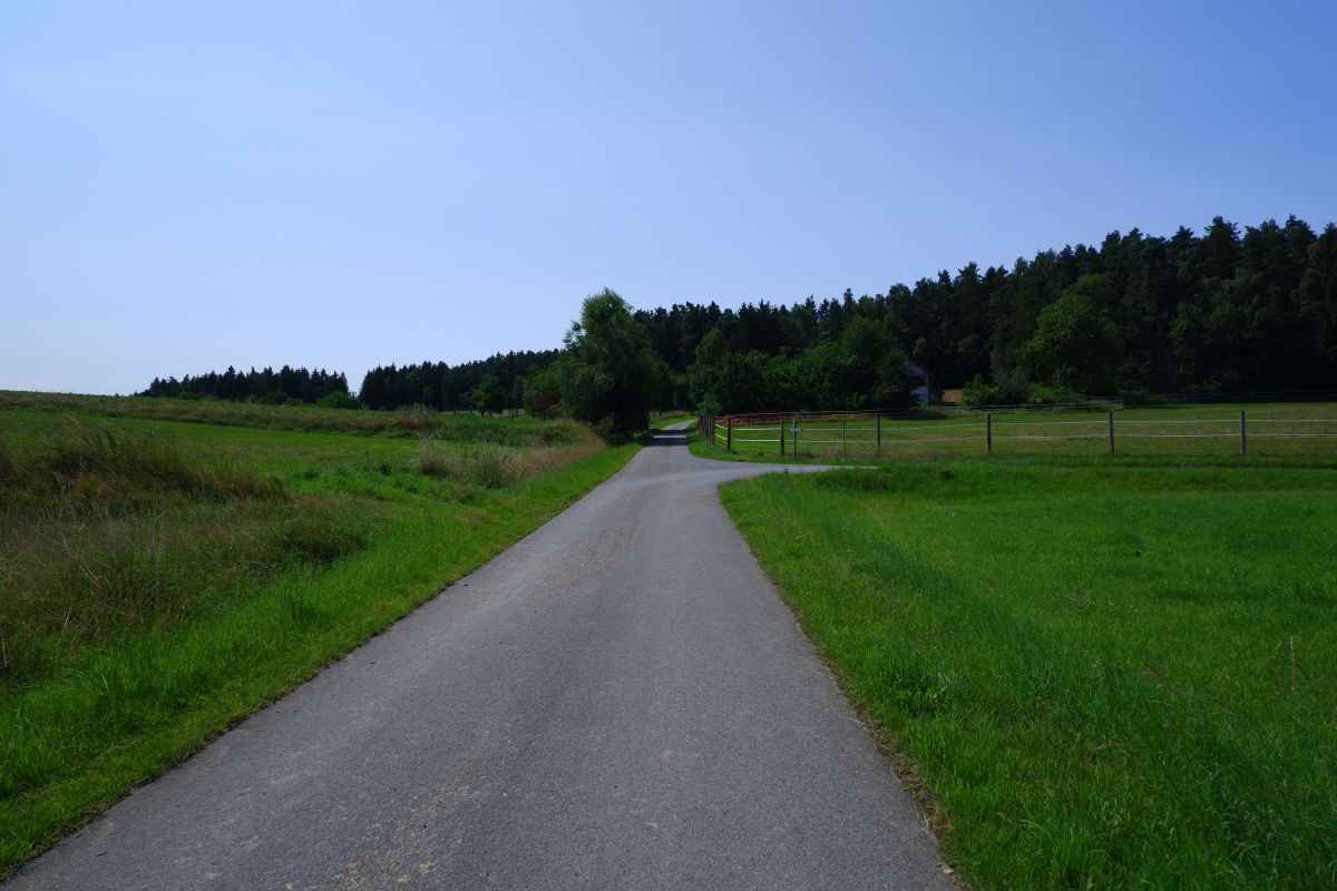 Von Kleinwinklarn auf den Steinbühl Von Kleinwinklarn auf den Steinbühl