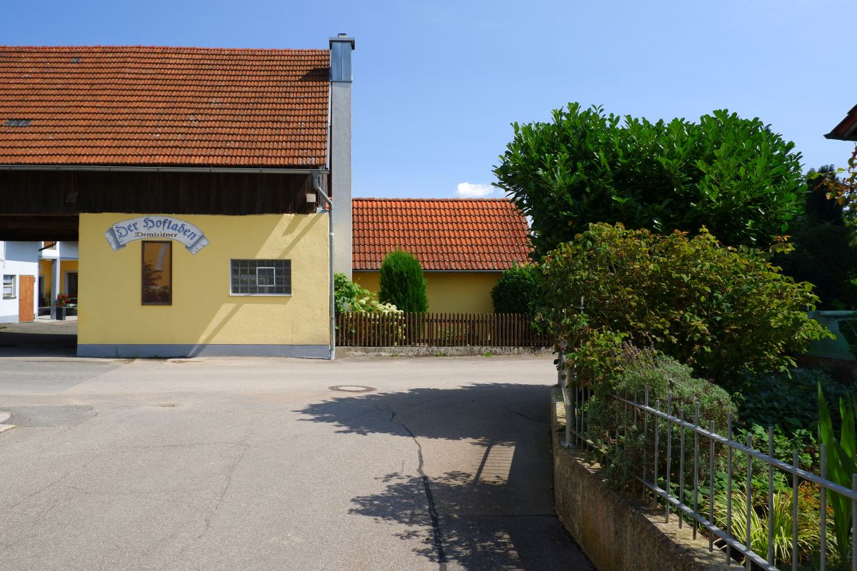 Von Kleinwinklarn auf den Steinbühl Von Kleinwinklarn auf den Steinbühl