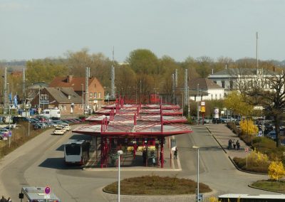 Parkhaus im Weltkulturerbe Wismar - fröhlich, ohne Kitsch und ungetarnt, dafür aber mit Aussicht