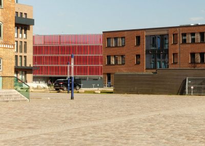Parkhaus im Weltkulturerbe Wismar - fröhlich, ohne Kitsch und ungetarnt, dafür aber mit Aussicht