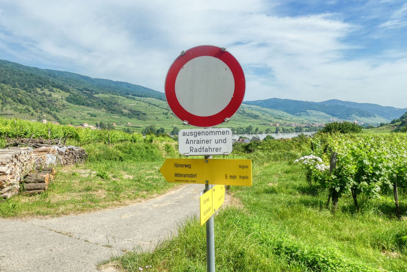 Auf Römerwegen zum Türkentor