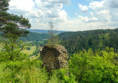 Abenteuerliche Wanderung zur Ruine Schimmelsprung