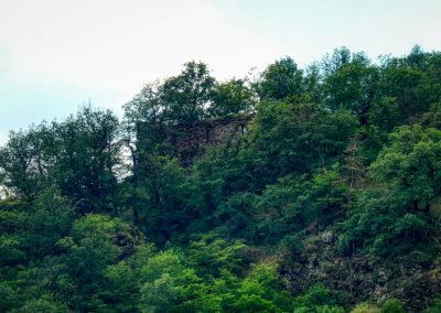 Abenteuerliche Wanderung zur Ruine Schimmelsprung