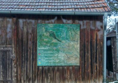 Droßer Wanderweg D5: Durch den Wald nach Lengenfeld - über Felder zurück