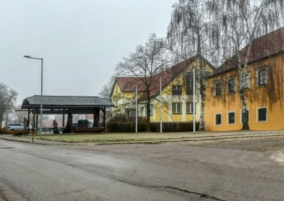 Droßer Wanderweg D5: Durch den Wald nach Lengenfeld - über Felder zurück