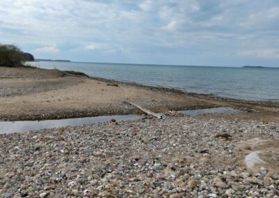 Vom Fischerdorf Hoben zum Zierower Strand