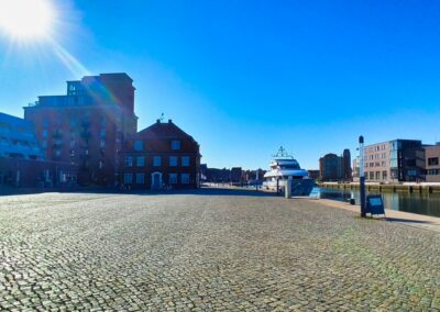 Vom Alten Hafen in Wismar zur Seebrücke in Bad Wendorf