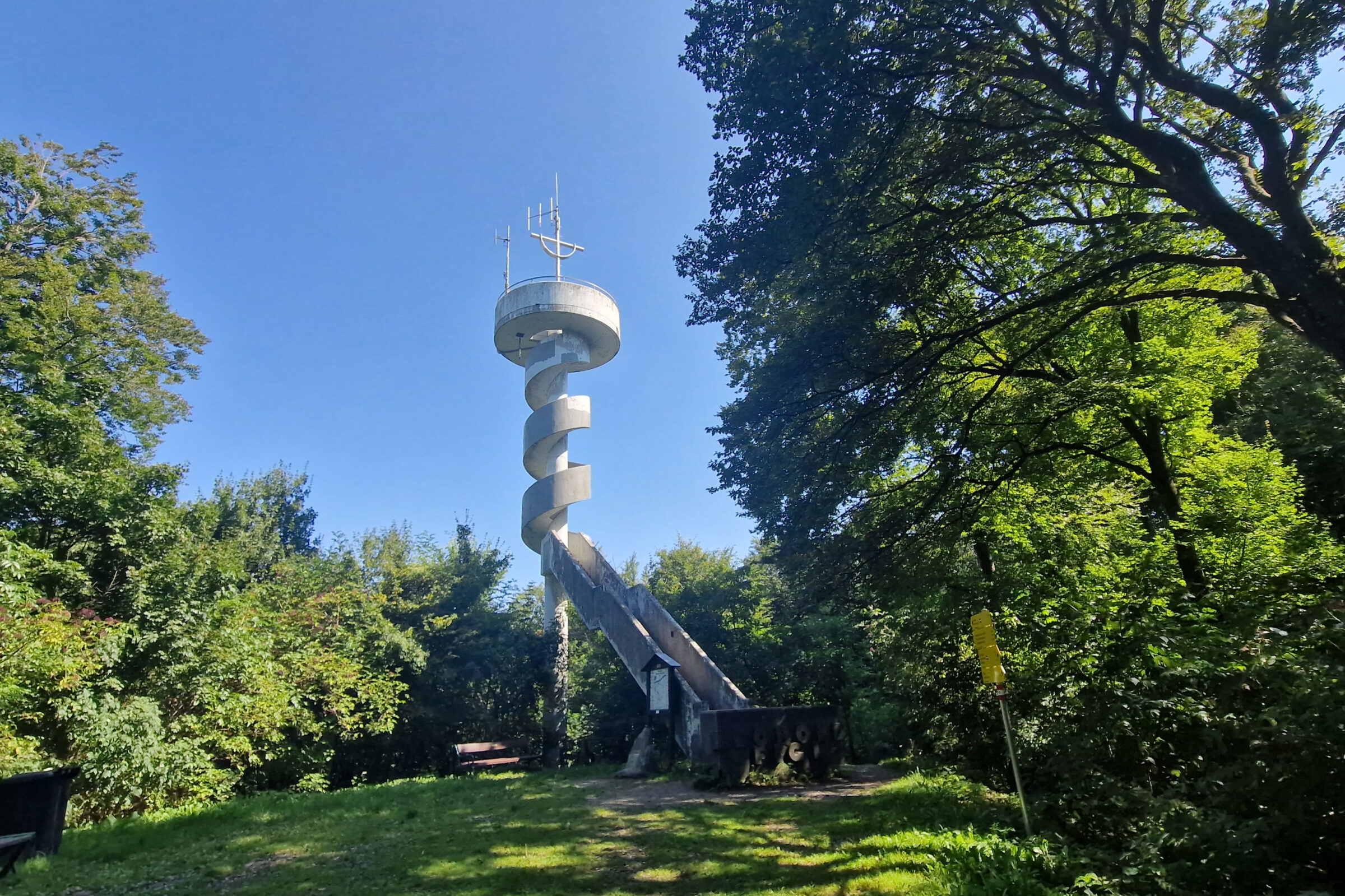 Von Tulbing über den Tulbinger Steig auf den Tulbinger Kogel und über den Herrenberg zurück