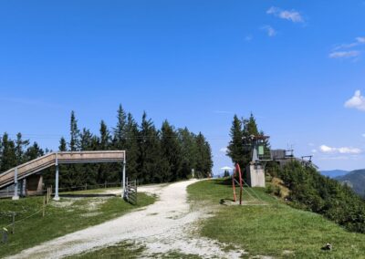 Von Annaberg zur Anna-Alm und auf den Hennesteck