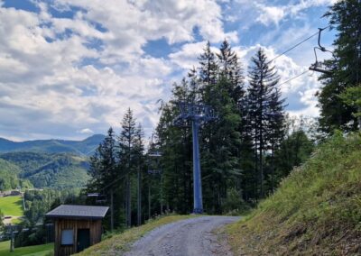 Von Annaberg zur Anna-Alm und auf den Hennesteck