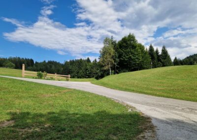 Von Annaberg zur Anna-Alm und auf den Hennesteck