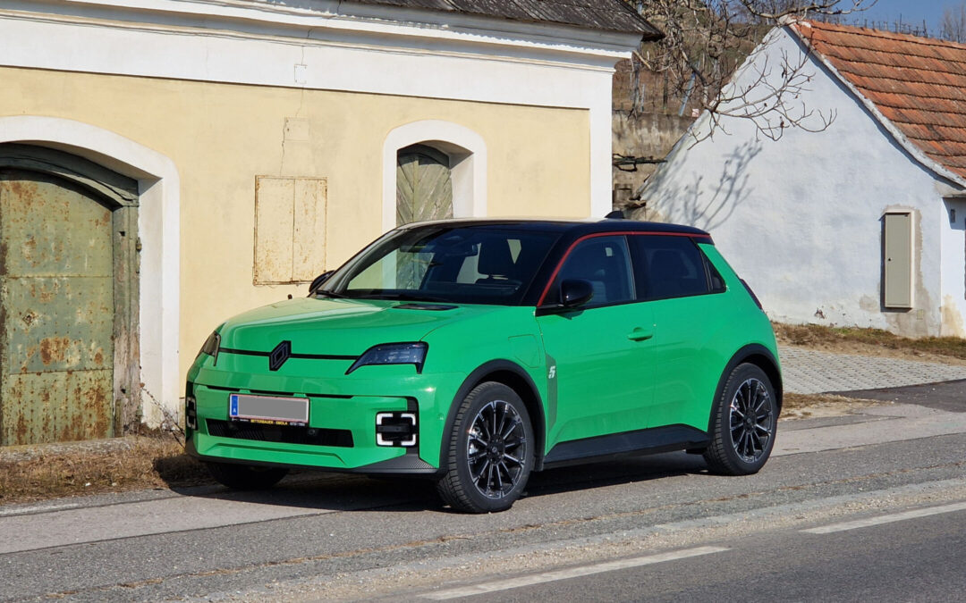 Renault 5 – Everlasting Love?