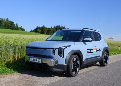 KIA EV2