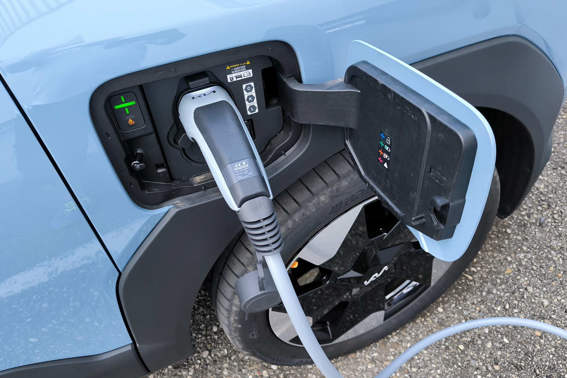 KIA EV2