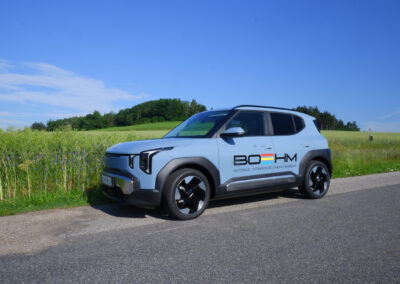 KIA EV2