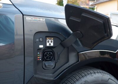KIA EV5