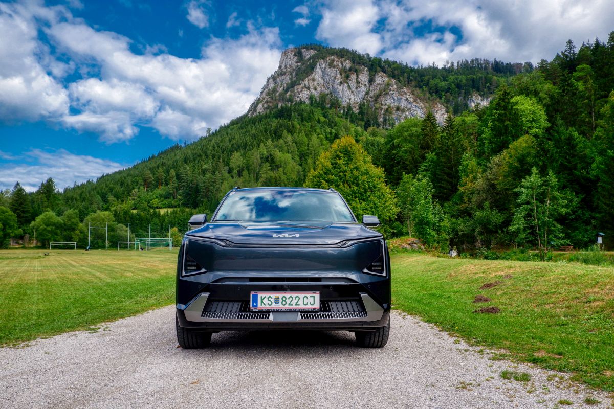 KIA EV5