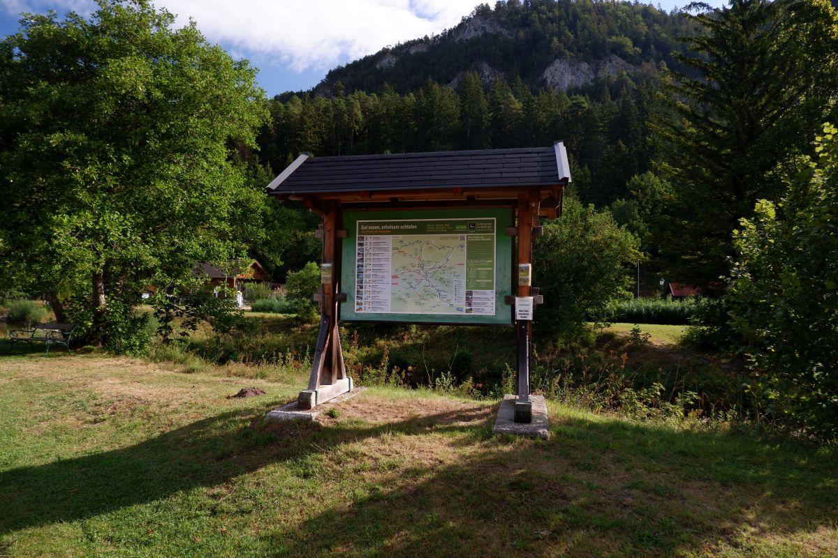 Kleine Runde durch den Naturpark Falkenstein in Schwarzau im Gebirge