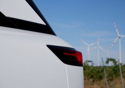 Xpeng G9